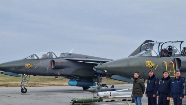 ЈЕСТЕ АКО ИДЕ ПРЕКО ЦРНЕ ГОРЕ И АЛБАНИЈЕ... Вучић одговорио Пленковићу на тврдње да је хрватско ваздухопловство јаче ЈЕСТЕ АКО ИДЕ ПРЕКО ЦРНЕ ГОРЕ И АЛБАНИЈЕ... Вучић одговорио Пленковићу на тврдње да је хрватско ваздухопловство јаче