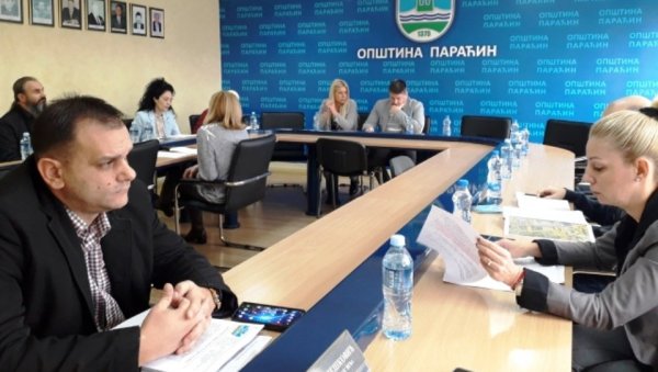СЕДНИЦА ПРИВРЕМЕНОГ ОРГАНА ОПШТИНЕ ПАРАЋИН: Донето више одлука и решења СЕДНИЦА ПРИВРЕМЕНОГ ОРГАНА ОПШТИНЕ ПАРАЋИН: Донето више одлука и решења
