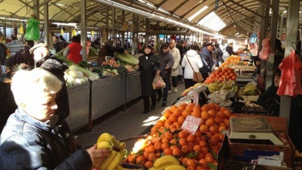ЛИЦИТАЦИЈА ЗА ПРОДАЈУ ЈЕЛКИ: ЈКП „Тржница“ Нови Сад ЛИЦИТАЦИЈА ЗА ПРОДАЈУ ЈЕЛКИ: ЈКП „Тржница“ Нови Сад