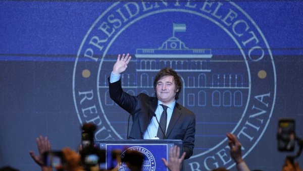 РЕКАО ПА ПОРЕКАО: Милеи још није ни ступио на председничку дужност, а већ мења плочу о предизборним обећањима? РЕКАО ПА ПОРЕКАО: Милеи још није ни ступио на председничку дужност, а већ мења плочу о предизборним обећањима?