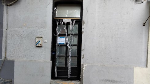 IZBO ČOVEKA, PA POBEGAO U BEOGRAD: Sultanu G. (27), državljaninu BiH, osumnjičenom za ubistvo Novosađanina, određen pritvor (FOTO) IZBO ČOVEKA, PA POBEGAO U BEOGRAD: Sultanu G. (27), državljaninu BiH, osumnjičenom za ubistvo Novosađanina, određen pritvor (FOTO)