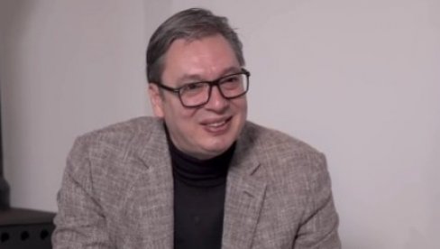 VUČIĆ POSETIO PORODICU KOVAČEVIĆ: Predsednik otkrio šta svima nama daje energiju (VIDEO) VUČIĆ POSETIO PORODICU KOVAČEVIĆ: Predsednik otkrio šta svima nama daje energiju (VIDEO)