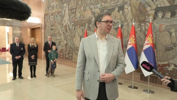 ВУЧИЋ О СИТУАЦИЈИ НА КИМ: Бићемо под још много притисака - Они имају само један циљ ВУЧИЋ О СИТУАЦИЈИ НА КИМ: Бићемо под још много притисака - Они имају само један циљ