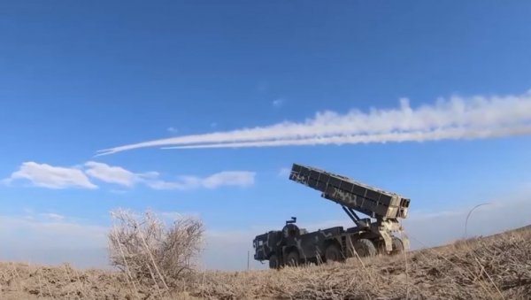 НАЈОПАСНИЈИ РАКЕТНИ СИСТЕМ У ЕВРОПИ: Шта Кина доноси са новим ВБР-ом Полонез-М Белорусији НАЈОПАСНИЈИ РАКЕТНИ СИСТЕМ У ЕВРОПИ: Шта Кина доноси са новим ВБР-ом Полонез-М Белорусији