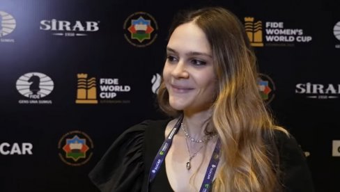 KO JE DEVOJKA KOJA JE POBEDILA MINISTRA: Siniša Mali obećao dodatno ulaganje u šah KO JE DEVOJKA KOJA JE POBEDILA MINISTRA: Siniša Mali obećao dodatno ulaganje u šah