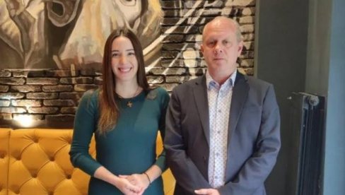 VESELI SE, SRPSKI RODE: Danica Crnogorčević, poznata po etno muzici, u Novom Sadu održava dva koncerta VESELI SE, SRPSKI RODE: Danica Crnogorčević, poznata po etno muzici, u Novom Sadu održava dva koncerta