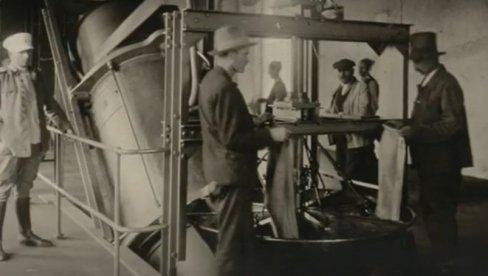 IZVOZILI SMO GA U TRI ZEMLJE: Pre 190 godina u Kruševcu je počeo da se proizvodi barut (FOTO) IZVOZILI SMO GA U TRI ZEMLJE: Pre 190 godina u Kruševcu je počeo da se proizvodi barut (FOTO)