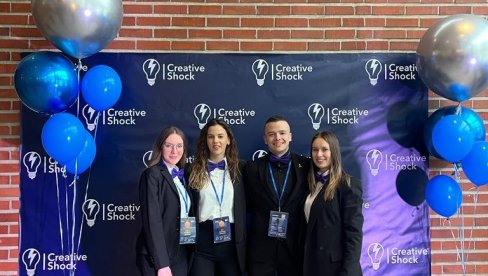 PROMOCIJOM IGRICE ZA SLEPE POMELI OŠTRU KONKURENCIJU: Studenti FON osvojili prvo mesto na svetskom takmičenju u rešavanju poslovnih problem PROMOCIJOM IGRICE ZA SLEPE POMELI OŠTRU KONKURENCIJU: Studenti FON osvojili prvo mesto na svetskom takmičenju u rešavanju poslovnih problem