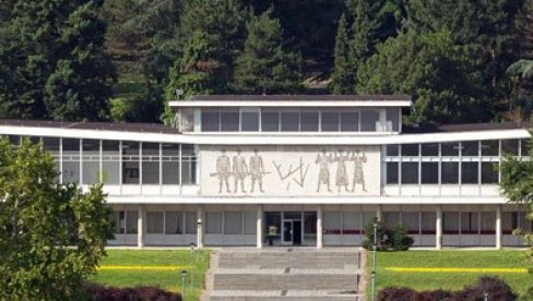VEĆ VIŠE OD 120.000 POSETILACA: Muzej Jugoslavije oborio sopstveni rekor u godini obnove zgrade 25. maja VEĆ VIŠE OD 120.000 POSETILACA: Muzej Jugoslavije oborio sopstveni rekor u godini obnove zgrade 25. maja