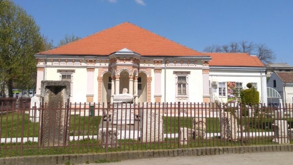„УМЕТНОСТ И ДУХОВНОСТ“: Вечерас трибина у Народном музеју у Пожаревцу „УМЕТНОСТ И ДУХОВНОСТ“: Вечерас трибина у Народном музеју у Пожаревцу