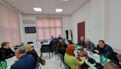 ODRŽANA OTVORENA VRATA: Sa predstavnicima lokalne vlasti o potrebama i problemima ODRŽANA OTVORENA VRATA: Sa predstavnicima lokalne vlasti o potrebama i problemima