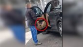 PRETIO SEKIROM VOZAČU PORŠEA: Incident u Beogradu, građani u neverici (VIDEO) PRETIO SEKIROM VOZAČU PORŠEA: Incident u Beogradu, građani u neverici (VIDEO)