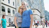 IGORU VISILE RUKE, BRANKICA LEŽALA NEPOKRETNA: Detalji smrti TikTokera iz Niša IGORU VISILE RUKE, BRANKICA LEŽALA NEPOKRETNA: Detalji smrti TikTokera iz Niša
