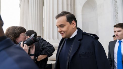 ISTORIJSKA ODLUKA UZDRMALA AMERIČKU JAVNOST: Isključen republikanski poslanik iz Kongresa ISTORIJSKA ODLUKA UZDRMALA AMERIČKU JAVNOST: Isključen republikanski poslanik iz Kongresa