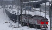 VOZ NALETEO NA EKSPLOZIV U RUSIJI: Naprava postavljena ispod šina  (FOTO)