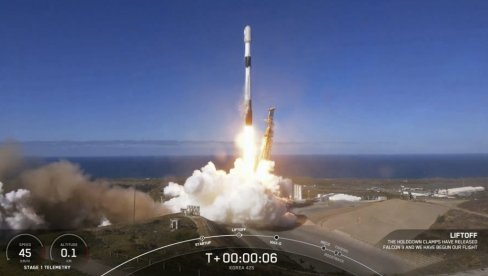 STIGAO ODOGOVOR JUŽNE KOREJE: Lansiran prvi od pet špijunskih satelita STIGAO ODOGOVOR JUŽNE KOREJE: Lansiran prvi od pet špijunskih satelita