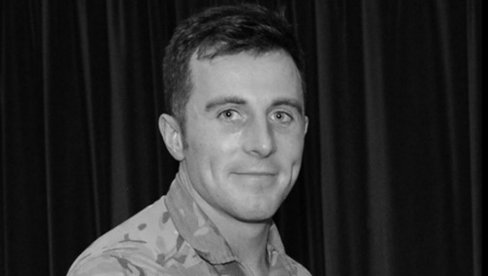 BRITANSKO MINISTARSTVO HITNO OBJAVILO: Poginuo je naš vojnik (32) BRITANSKO MINISTARSTVO HITNO OBJAVILO: Poginuo je naš vojnik (32)