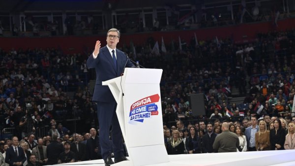 ВУЧИЋ НИКАД ЈАСНИЈИ: Ми, за разлику од неких других, не водимо политику мржње ВУЧИЋ НИКАД ЈАСНИЈИ: Ми, за разлику од неких других, не водимо политику мржње