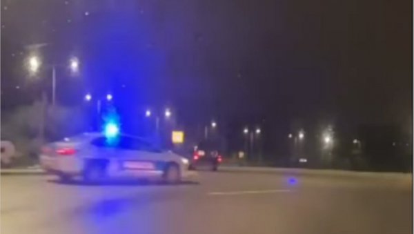 ХИТ ПОЛИЦИЈСКА ПОТЕРА У ЦРНОЈ ГОРИ: Легенда каже да се и даље јуре у круг (ВИДЕО) ХИТ ПОЛИЦИЈСКА ПОТЕРА У ЦРНОЈ ГОРИ: Легенда каже да се и даље јуре у круг (ВИДЕО)