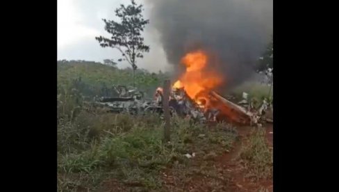 POLITIČAR POGINUO U PADU AVIONA (VIDEO) POLITIČAR POGINUO U PADU AVIONA (VIDEO)