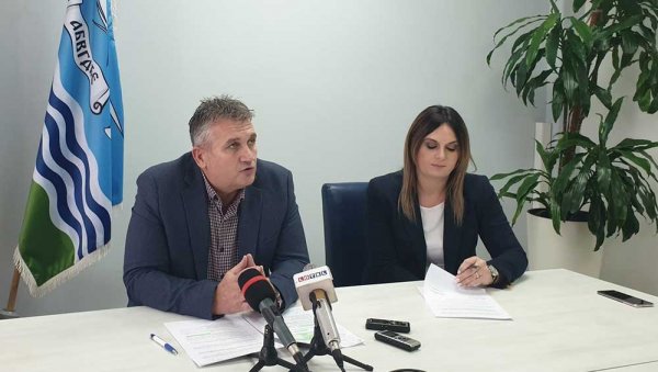 ДА СЕ МЛАДИ СКУЋЕ У СЕЛИМА: Бесповратне субвенције у Лозници ДА СЕ МЛАДИ СКУЋЕ У СЕЛИМА: Бесповратне субвенције у Лозници