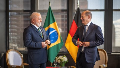 LULA DA SILVA U POSETI BERLINU: Prvi brazilsko-nemački pregovori za osam godina LULA DA SILVA U POSETI BERLINU: Prvi brazilsko-nemački pregovori za osam godina