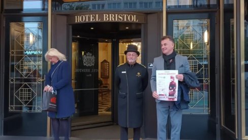 U BRISTOLU ĆE OŽIVETI LENKIN DUH Stazama Dunđerskih karavan iz Srbobrana stigao u Beč U BRISTOLU ĆE OŽIVETI LENKIN DUH Stazama Dunđerskih karavan iz Srbobrana stigao u Beč