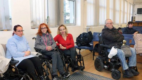 OBELEŽEN MEĐUNARODNI DAN OSOBA SA INVALIDITETOM: Prijem za članove udruženja u Gradskoj upravi Smedereva OBELEŽEN MEĐUNARODNI DAN OSOBA SA INVALIDITETOM: Prijem za članove udruženja u Gradskoj upravi Smedereva