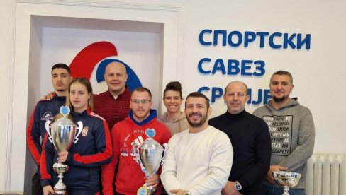 SPORTSKI PONOS NACIJE: Kik-bokseri u poseti Sportskom savezu Srbije SPORTSKI PONOS NACIJE: Kik-bokseri u poseti Sportskom savezu Srbije
