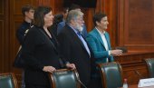 VELIKA ČAST ZA SRBIJU: Premijerka Brnabić razgovarala sa suosnivačem Epla (FOTO) VELIKA ČAST ZA SRBIJU: Premijerka Brnabić razgovarala sa suosnivačem Epla (FOTO)