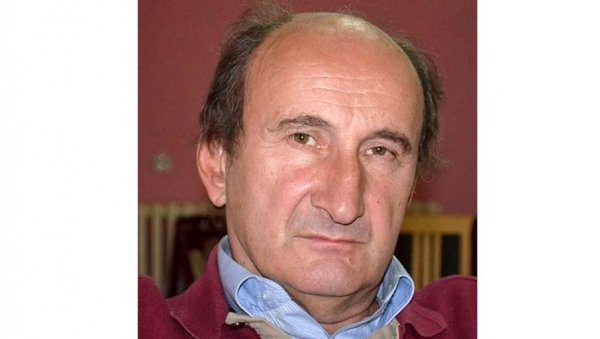 Поезија и дућан Поезија и дућан