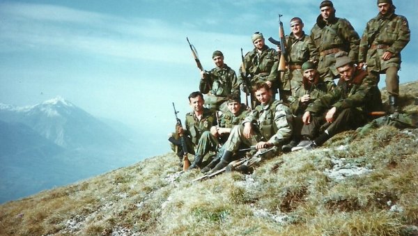 ИЗЛОЖБА ФОТОГРАФИЈА У ВРАЊУ: „Ми памтимо, ми не заборављамо“ ИЗЛОЖБА ФОТОГРАФИЈА У ВРАЊУ: „Ми памтимо, ми не заборављамо“