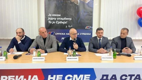 VUČEVIĆ OBIŠAO VOŽDOVAC: Zbog naše Srbije - 17. decembra, broj 1 VUČEVIĆ OBIŠAO VOŽDOVAC: Zbog naše Srbije - 17. decembra, broj 1