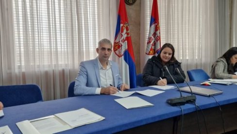 SAMOHRANOJ MAJCI KUPLJENA KUĆA: Bojana dobila krov nad glavom kod Despotovca SAMOHRANOJ MAJCI KUPLJENA KUĆA: Bojana dobila krov nad glavom kod Despotovca