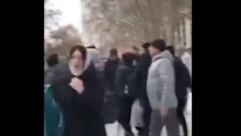 HOROR U ŠKOLI: Mala Marija je ubijena, a četiri dečaka ranjena - objavljeni jezivi snimci na kojima se čuju pucnji (VIDEO) HOROR U ŠKOLI: Mala Marija je ubijena, a četiri dečaka ranjena - objavljeni jezivi snimci na kojima se čuju pucnji (VIDEO)