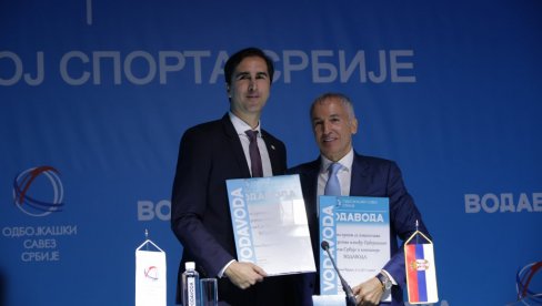 ВЕЛИКИ ДАН ЗА ВОДАВОДУ: Отворена нова производна линија и потписан уговор са Одбојкашким савезом Србије ОСС ВЕЛИКИ ДАН ЗА ВОДАВОДУ: Отворена нова производна линија и потписан уговор са Одбојкашким савезом Србије ОСС