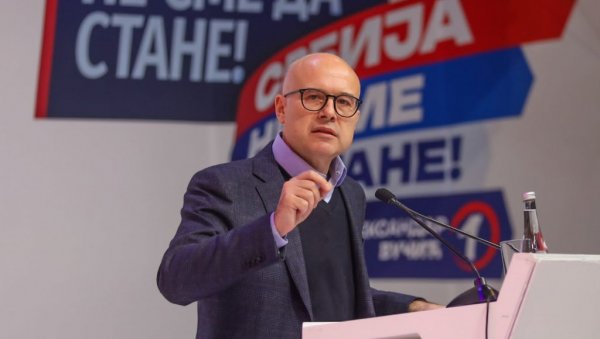 МАЈДАН ЈЕ ПОЛИТИКА ЂИЛАСОВЕ ОПЦИЈЕ: Интервју - Милош Вучевић, лидер Српске напредне странке МАЈДАН ЈЕ ПОЛИТИКА ЂИЛАСОВЕ ОПЦИЈЕ: Интервју - Милош Вучевић, лидер Српске напредне странке