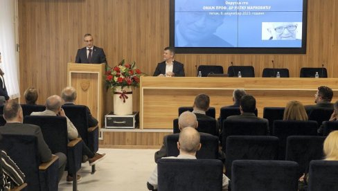 I OSTAVKE SU BILE DOKAZ VISOKOG MORALA: Istaknuti intelektualci govorili o profesoru Ratka Markovića I OSTAVKE SU BILE DOKAZ VISOKOG MORALA: Istaknuti intelektualci govorili o profesoru Ratka Markovića