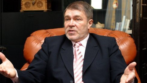 SRBI, ČUVAJTE SVOG PREDSEDNIKA: Autorski tekst Radeta Leskovca, srpskog političara iz Hrvatske SRBI, ČUVAJTE SVOG PREDSEDNIKA: Autorski tekst Radeta Leskovca, srpskog političara iz Hrvatske