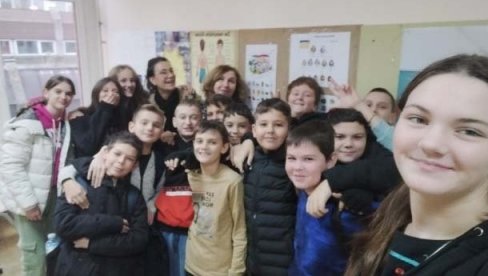 PIŠU PISMA I UČE NEMAČKI: Nastavnice iz Beograda i Niške Banje pokrenule jedinstven projekat PIŠU PISMA I UČE NEMAČKI: Nastavnice iz Beograda i Niške Banje pokrenule jedinstven projekat