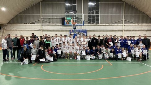 PRAZNIK KOŠARKE U SRPSKOJ CRNJI: Održan Drugi međunarodni košarkaški Akademac kup 2023. (FOTO)