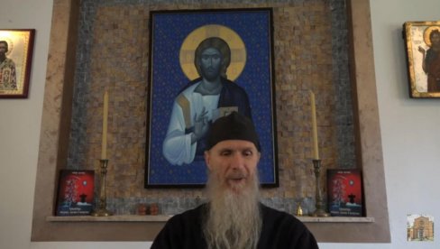ПА СЕСТРО, СРЕДИТЕ СЕ, НЕК БУДЕ ПРИВЛАЧНО: Отац Арсеније посаветовао жене које мужеви варају ПА СЕСТРО, СРЕДИТЕ СЕ, НЕК БУДЕ ПРИВЛАЧНО: Отац Арсеније посаветовао жене које мужеви варају