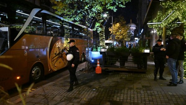 МАНЧЕСТЕР СИТИ У БЕОГРАДУ: Као да је дошао шеф најмоћније државе на свету (ФОТО) МАНЧЕСТЕР СИТИ У БЕОГРАДУ: Као да је дошао шеф најмоћније државе на свету (ФОТО)