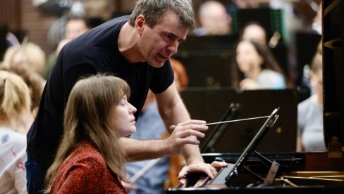 BEOGRADSKA FILHARMONIJA U ČAST RAHMANJINOVA: Maraton sa tri klavirska koncerta BEOGRADSKA FILHARMONIJA U ČAST RAHMANJINOVA: Maraton sa tri klavirska koncerta
