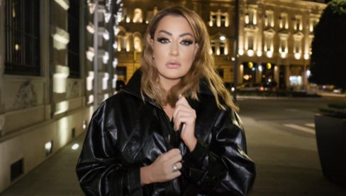 SANDRA REŠIĆ UNIŠTILA LAŽNE PRIJATELJE: Nikad iskrenije progovorila o svom životu - Oni koji su mi najbliži... SANDRA REŠIĆ UNIŠTILA LAŽNE PRIJATELJE: Nikad iskrenije progovorila o svom životu - Oni koji su mi najbliži...