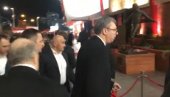 POGLEDAJTE: Predsednik Vučić sa sinom Vukanom bodri Zvezdu protiv Sitija (VIDEO) POGLEDAJTE: Predsednik Vučić sa sinom Vukanom bodri Zvezdu protiv Sitija (VIDEO)