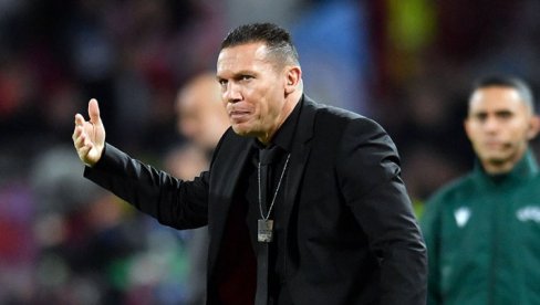 БАРАК КУПУЈЕ НА МАРАКАНИ! Бивши тренер Звезде води овог фудбалера!