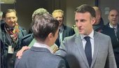 BRNABIĆ I MAKRON U BRISELU: Srdačan susret sa francuskim predsednikom BRNABIĆ I MAKRON U BRISELU: Srdačan susret sa francuskim predsednikom