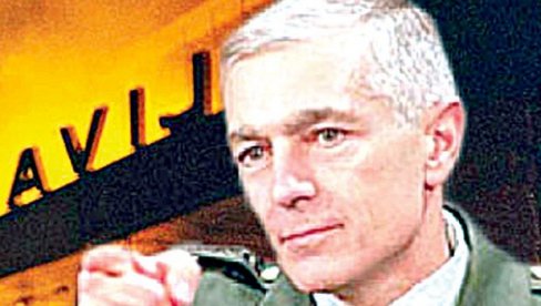 FELJTON - NATO JE BES ISKALIO NA NEDUŽNIM CIVILIMA: General Vesli Klark je govorio - Znam da postoji špijun i hoću da ga pronađem FELJTON - NATO JE BES ISKALIO NA NEDUŽNIM CIVILIMA: General Vesli Klark je govorio - Znam da postoji špijun i hoću da ga pronađem