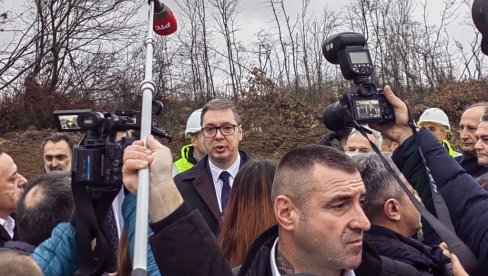 POZNATO KADA KREĆE PROIZVODNJA ELEKTRIČNE PANDE U KRAGUJEVCU Vučić: Mogla bi da bude fabrika sa najvećim izvoznim potencijalom